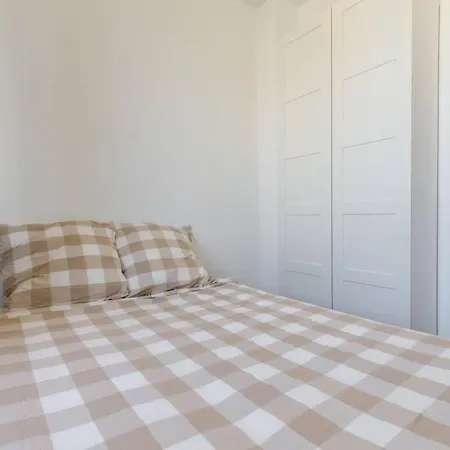 Super Emplacement Charmant Et Lumineux 2 Pieces شقة *